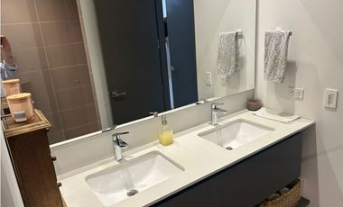 vendo hermoso y moderno apartaestudio en la Vía las Palmas 87,6 mts