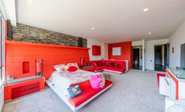 SE VENDE CASA EN LA CALERA 1600m2