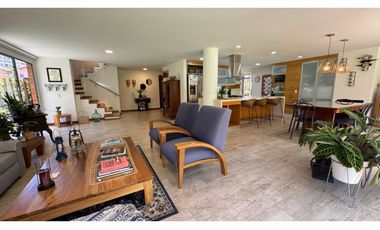 Hermosa casa para la venta en unidad cerrada en el retiro LDC