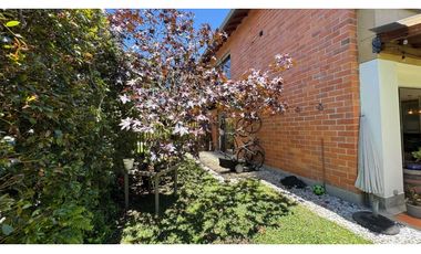 Hermosa casa para la venta en unidad cerrada en el retiro LDC