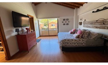 Hermosa casa para la venta en unidad cerrada en el retiro LDC