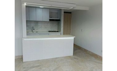 Arriendo apto en conjunto cerrado en Madrid $1.000.000