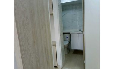 Arriendo apto en conjunto cerrado en Madrid $1.000.000