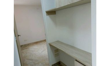 Arriendo apto en conjunto cerrado en Madrid $1.000.000