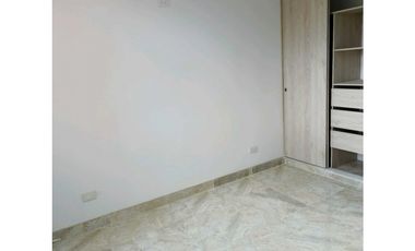 Arriendo apto en conjunto cerrado en Madrid $1.000.000