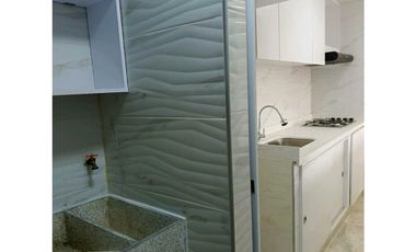 Arriendo apto en conjunto cerrado en Madrid $1.000.000