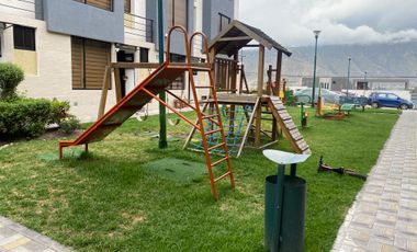 Venta casa a estrenar, sector Mitad del Mundo