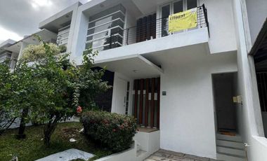 Rumah Mewah Secondary 2 Lantai Full Renovasi di Perumahan Elite Bogor