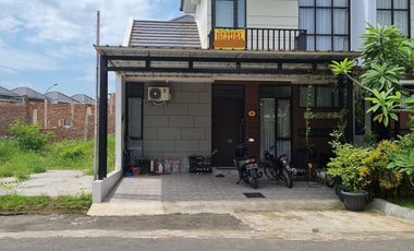 Rumah Mewah 2 Lantai Siap Huni Di Pusat Kota Karawang