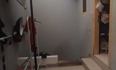 Di Jual Cepat Rumah Mewah Hoek Taman Surya, Cengkareng Jakarta Barat