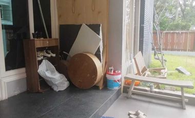 Di Jual Cepat Rumah Mewah Hoek Taman Surya, Cengkareng Jakarta Barat