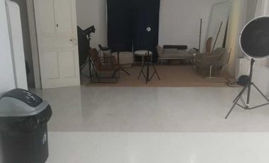Di Jual Cepat Rumah Mewah Hoek Taman Surya, Cengkareng Jakarta Barat