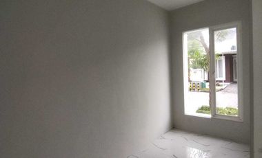 Rumah Dikontrakkan Menganti Bangunan Baru di Jade Hamlet