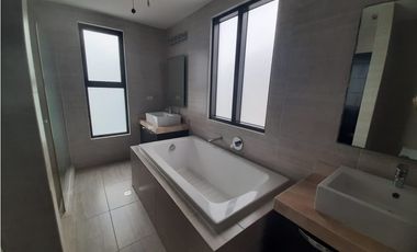 Venta de Casa en Ph Nativa, Panamá Pacifico