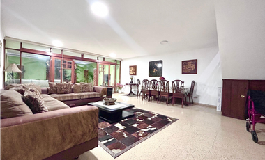 VENDO CASA EN SAN FRANCISCO -CALLE 74 (3)