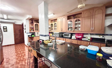 VENDO CASA EN SAN FRANCISCO -CALLE 74 (3)