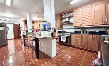 ALQUILO CASA AMOBLADA EN SAN FRANCISCO -CALLE 74 (3)