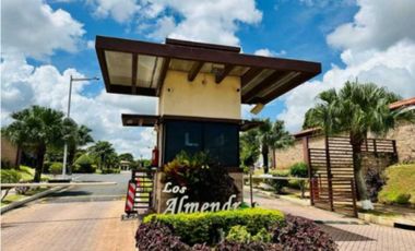 ALQUILO CASA EN LA CHORRERA COSTA VERDE LA ARBOLEDA LOS ALMENDROS 3R