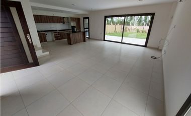 DÚPLEX · VENTA · BARRIO PRIVADO · 3 DORMITORIOS