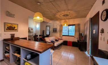 DEPARTAMENTO EN VENTA - 2 AMBIENTES A METROS DEL MAR (1)