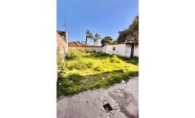 Venta casa 4 Amb a refaccionar Paso del Rey centro