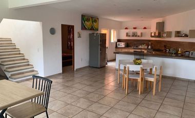 Casa en Condominio en Santa María Ahuacatitlán Cuernavaca - CRB-1284-Cd