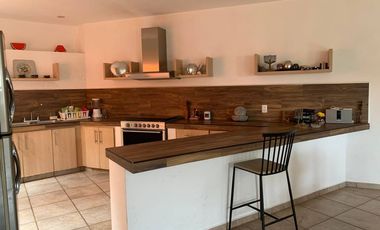 Casa en Condominio en Santa María Ahuacatitlán Cuernavaca - CRB-1284-Cd