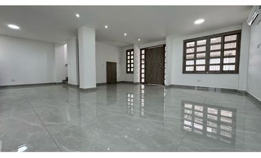 Casa de lujo nueva en venta | Dos pisos - Las Mercedes, Palmira Valle