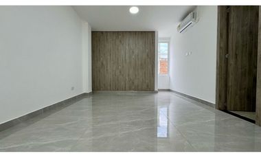 Casa de lujo nueva en venta | Dos pisos - Las Mercedes, Palmira Valle