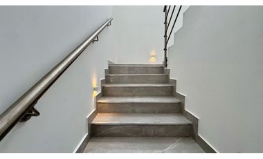 Casa de lujo nueva en venta | Dos pisos - Las Mercedes, Palmira Valle