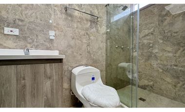 Casa de lujo nueva en venta | Dos pisos - Las Mercedes, Palmira Valle