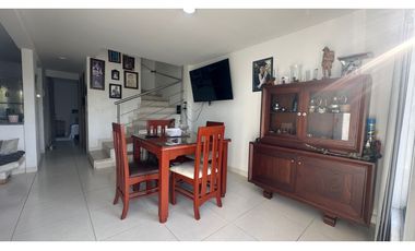 Hermosa Casa, sector cerritos Galicia