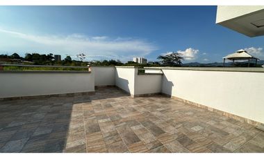 Hermosa Casa, sector cerritos Galicia