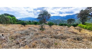 Lote en urbanización de 2000 M2 en 200 mill en #lamesacundinamarca