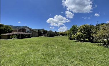 Casa en Arriendo en La Ceja vía Rionegro