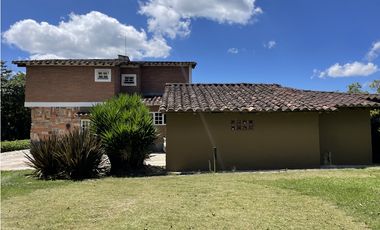 Casa en Arriendo en La Ceja vía Rionegro