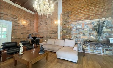 Casa en Arriendo en La Ceja vía Rionegro