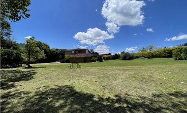 Casa en Arriendo en La Ceja vía Rionegro