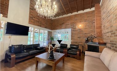 Casa en Arriendo en La Ceja vía Rionegro