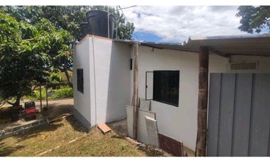 Casalote de 550 M2 en 225 mill en La Mesa Cund, a 5 min del pueblo