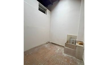 ARRIENDO AMPLIO LOCAL EN UBICACIÓN PRIVILEGIADA EN EL CENTRO DE ITAGUI
