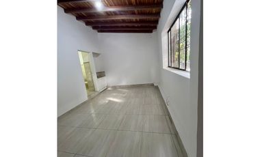 ARRIENDO AMPLIO LOCAL EN UBICACIÓN PRIVILEGIADA EN EL CENTRO DE ITAGUI