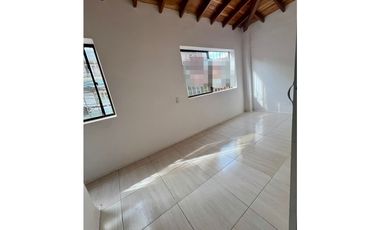 ARRIENDO AMPLIO LOCAL EN UBICACIÓN PRIVILEGIADA EN EL CENTRO DE ITAGUI