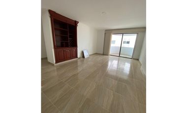 VENDO APARTAMENTO UBICADO EN LA CASTELLANA, MONTERA