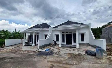 CLUSTER AL HALIM RESIDENCE DEKAT FLYOVER PASAR UNTUNG DAN STASIUN LABUHAN RATU LAMPUNG