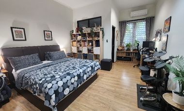 Dijual Rumah 3 Lantai di Anggrek Neli murni Jakarta Barat