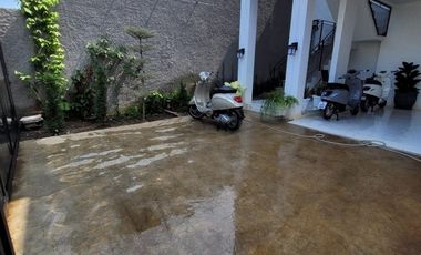 Dijual Rumah Brand New Furnished di Sektor 5 Bintaro Tangsel