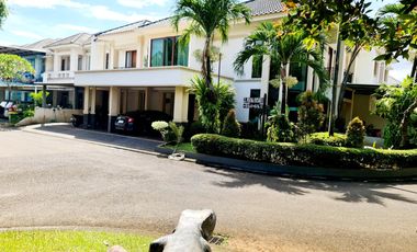 2unit Rumah mewah 2lantai di kota wisata bogor Lt.349m posisi di hook