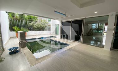 CASA EN VENTA EN BARRIO SEVILLA I 9337