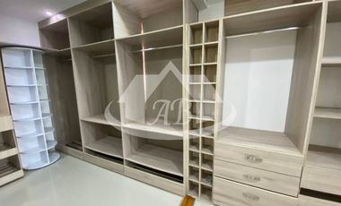 CASA EN VENTA EN BARRIO SEVILLA I 9337